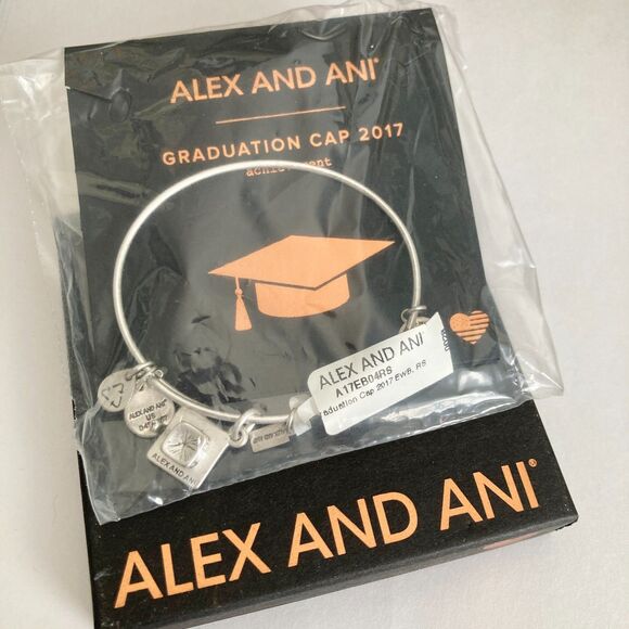 Alex and Ani Bracelet Graduation Cap Hat 2017 New with Gift Box - Picture 1 of 9
